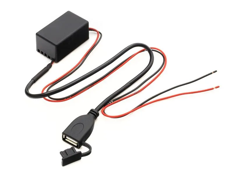 Montaż gniazda USB
